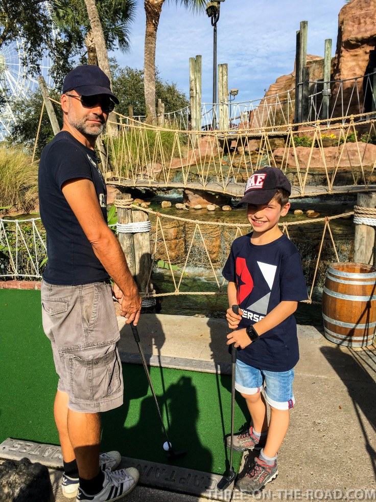 Noah Visit_Minigolf Pirates Golf, Orlando
